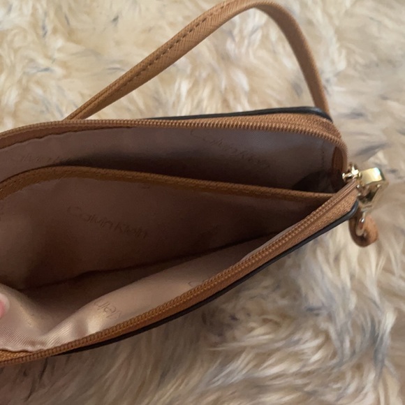 Calvin Klein Wristlet - Picture 5 of 6